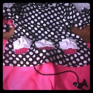 Newborn prop outfit for pictures.